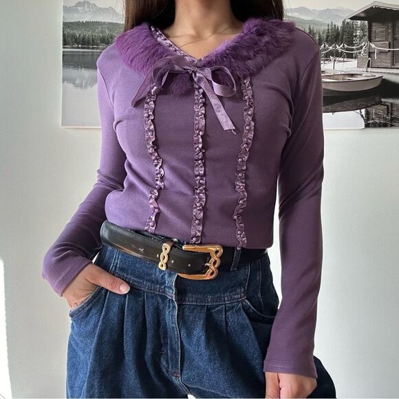 90s Purple Coquette Sweater with Genuine Fur Trim & Ribbon Details — S/M - Picture 4 of 5